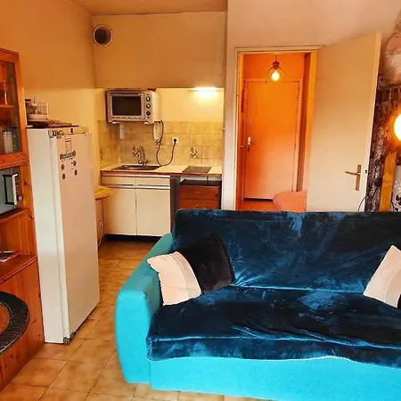 Lovely With Balcony - Near The Appartement Saint-Raphaël